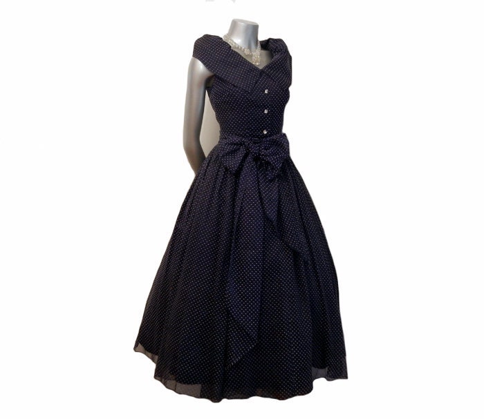 1950s dress / Vintage 50's Portrait Collar Swiss Dot Full Skirt Dress