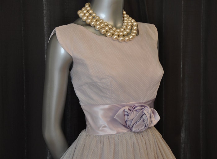 1950s dress / Lavish Lavender Vintage 50's  Swiss Dot Full Skirt Dress