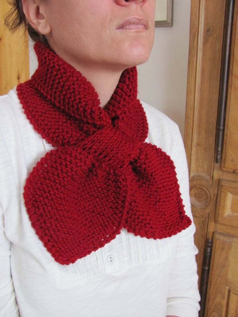 Cranberry ascot bow knot scarf