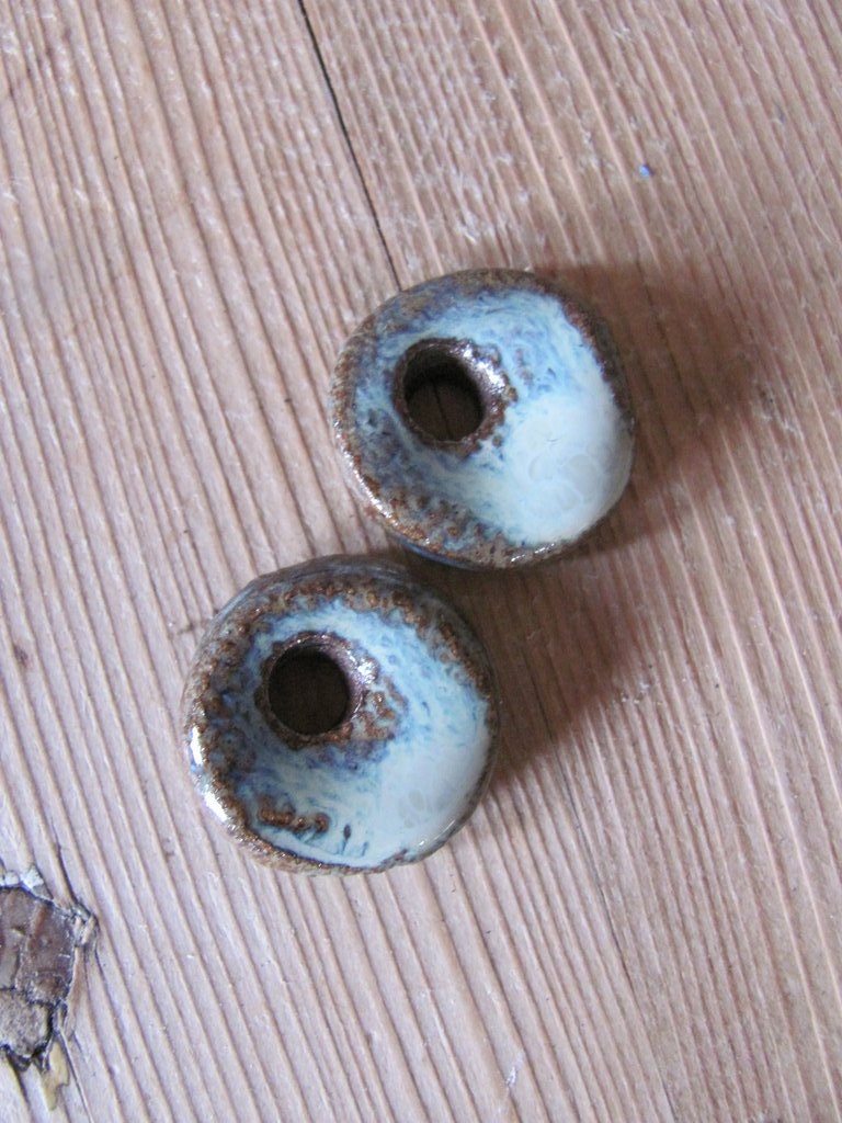 Pair of earring beads