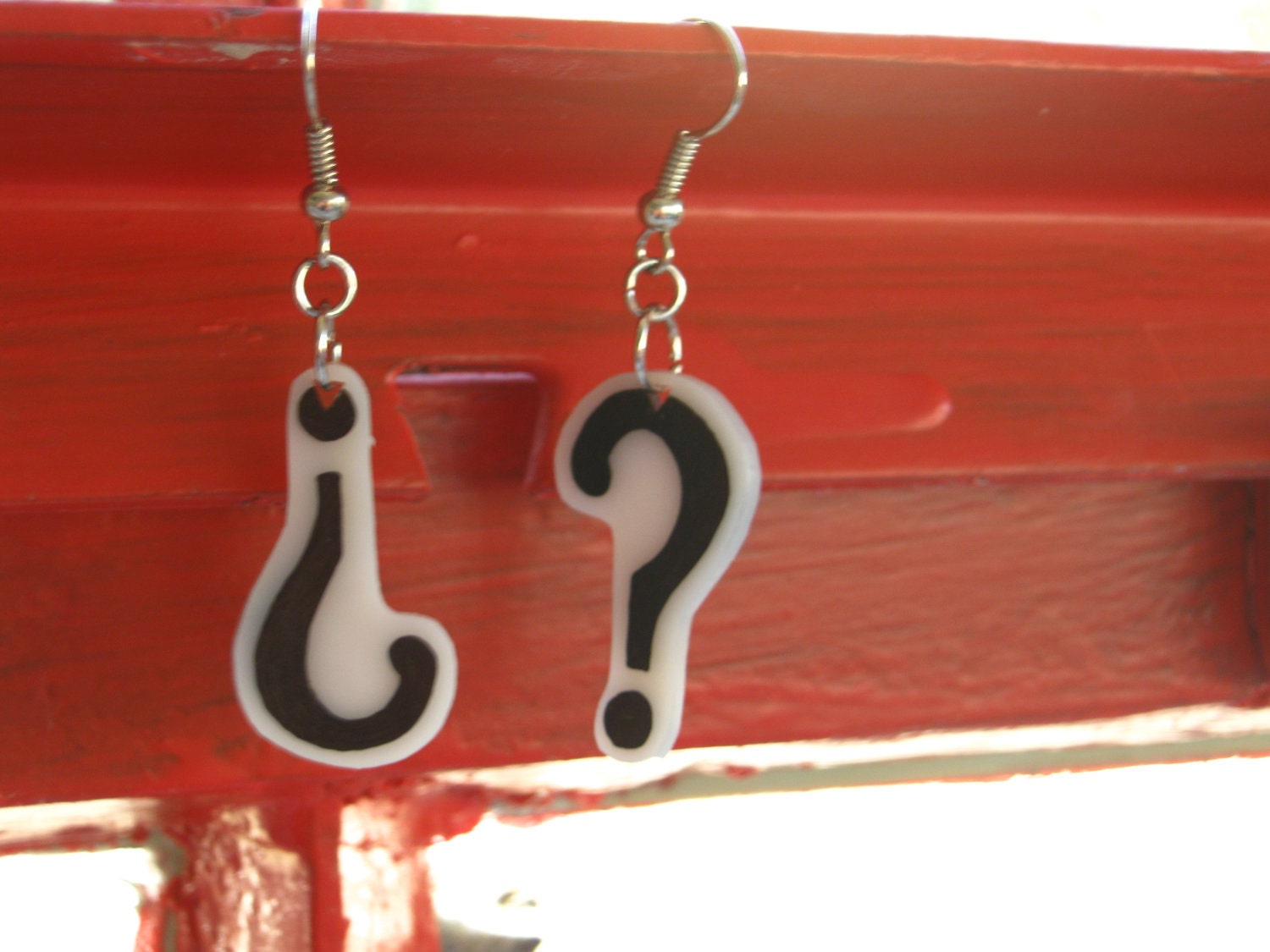 question mark earrings