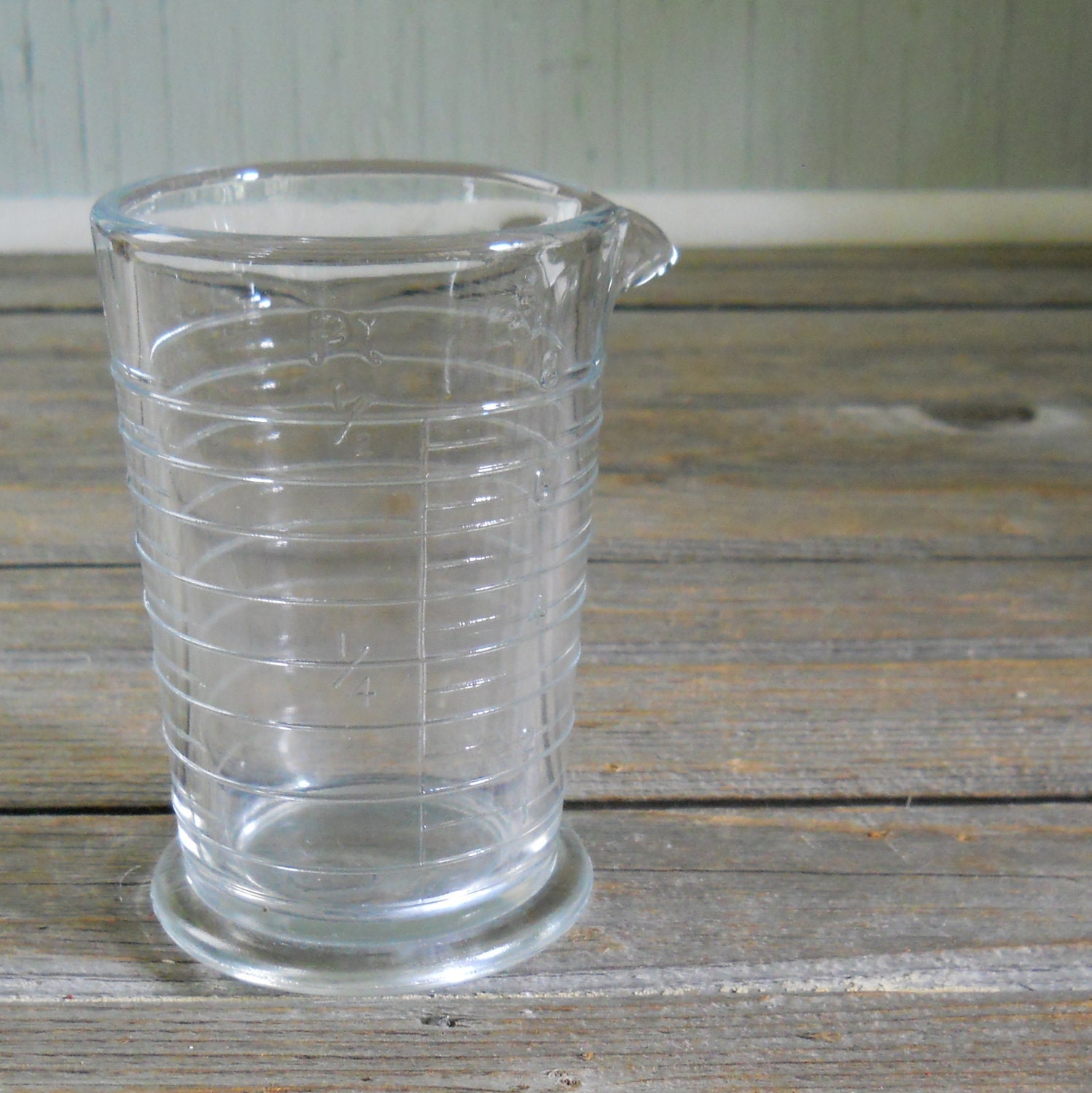 Beaker Vintage Apothecary Measuring Beaker - lisabretrostyle2