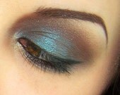 Mineral Eye Shadow in Diego..  Color Shifter.  MOI Cosmetics