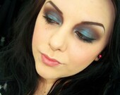 Mineral Eye Shadow in Diego..  Color Shifter... At MOI Cosmetics