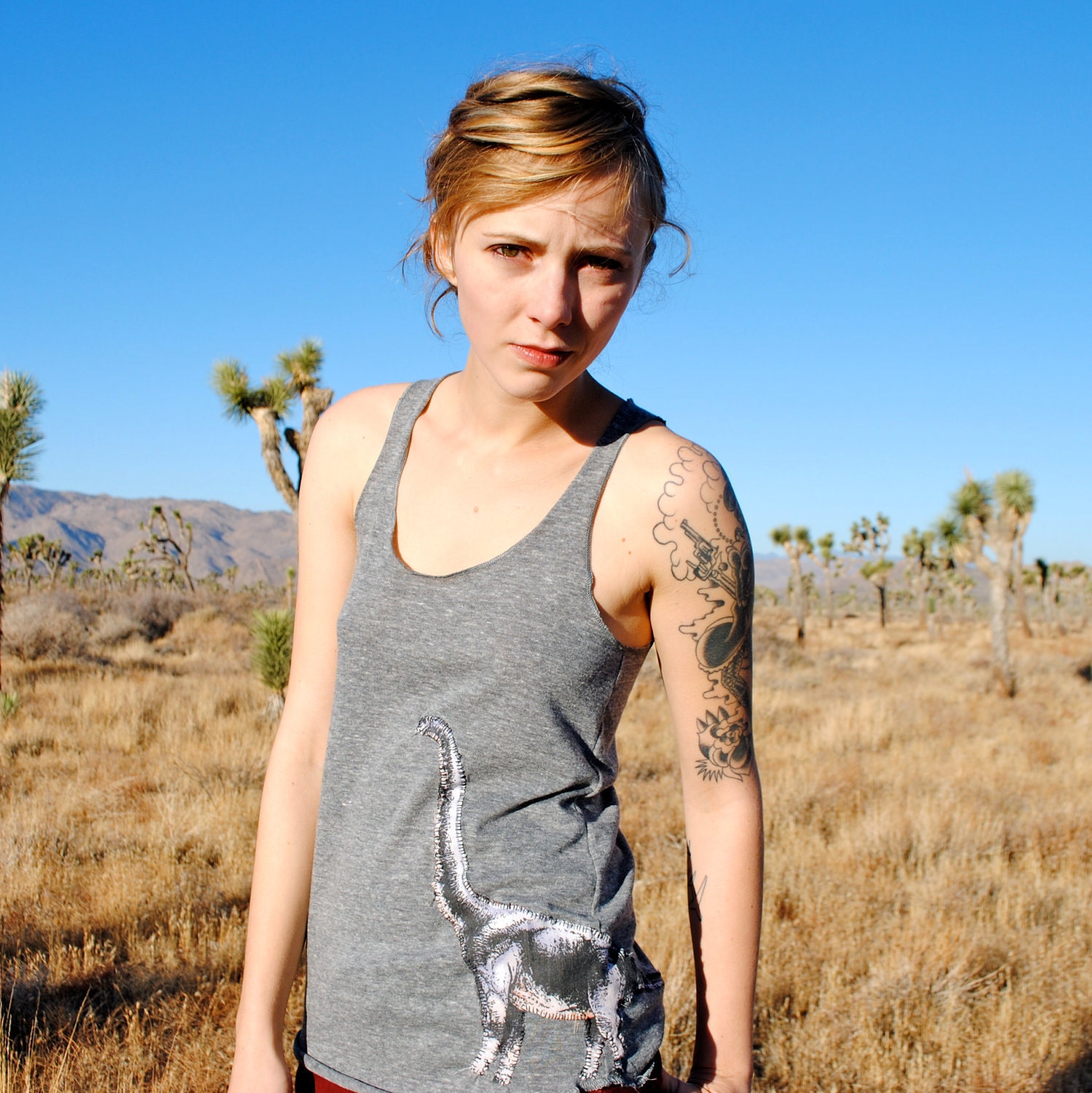 Brontosaurus XL Eco-Jurassica Tank Top