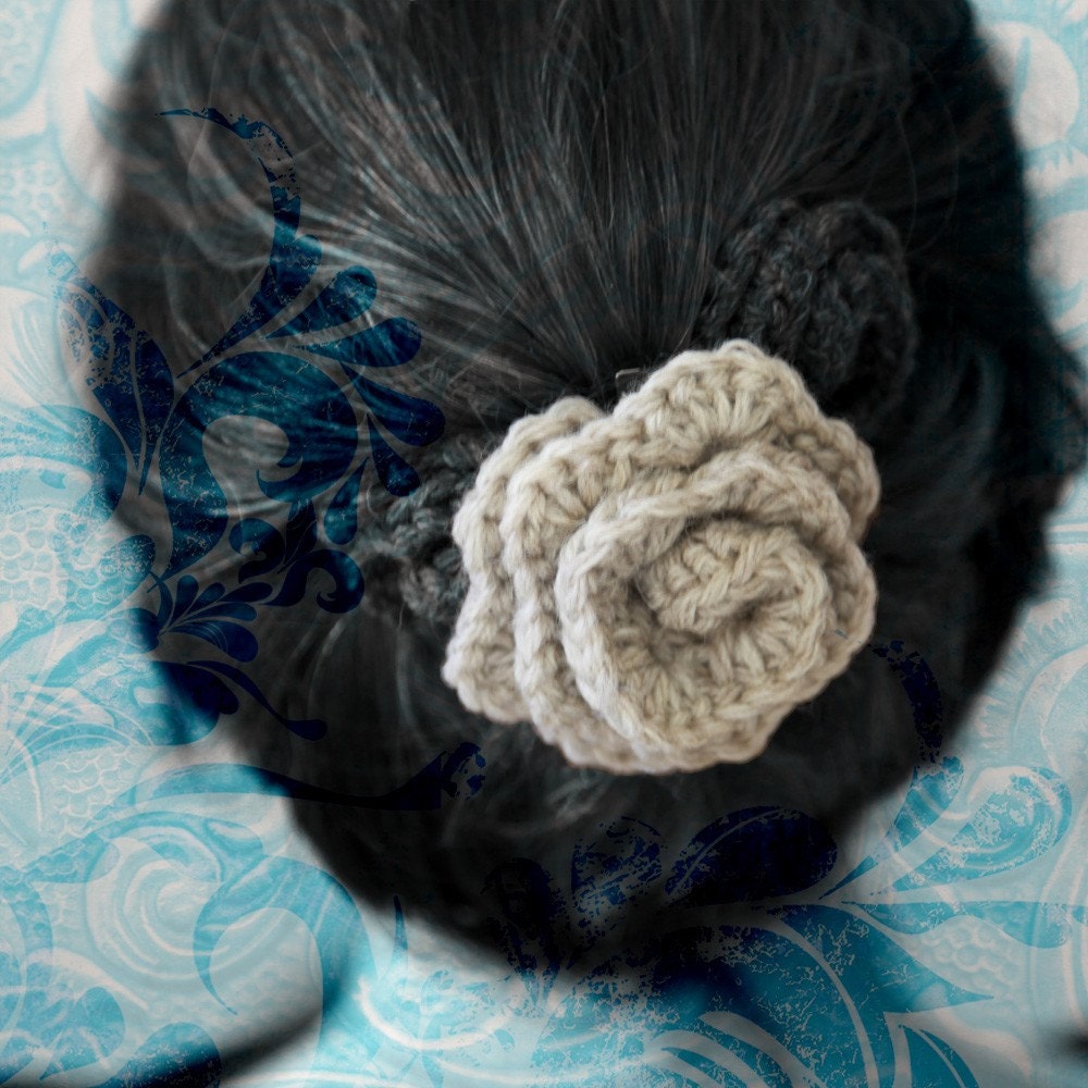 Vintage-Style Hair Clip (Large Ecru)