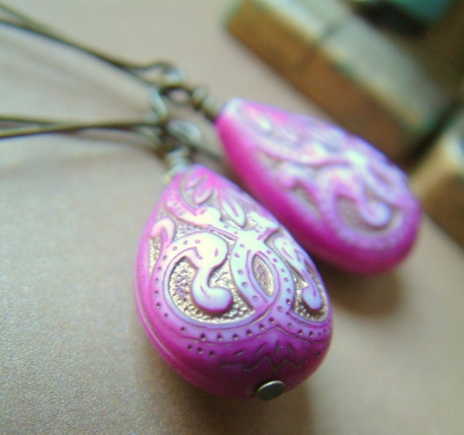 Vera - Pink Teardrop Earrings