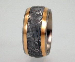 Wedding Band with Meteorite and 18K Yellow Gold Inlay - Titanium Ring For Men and Women