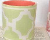 Peony Vase in Hampton Links Light Chartreuse Colorway