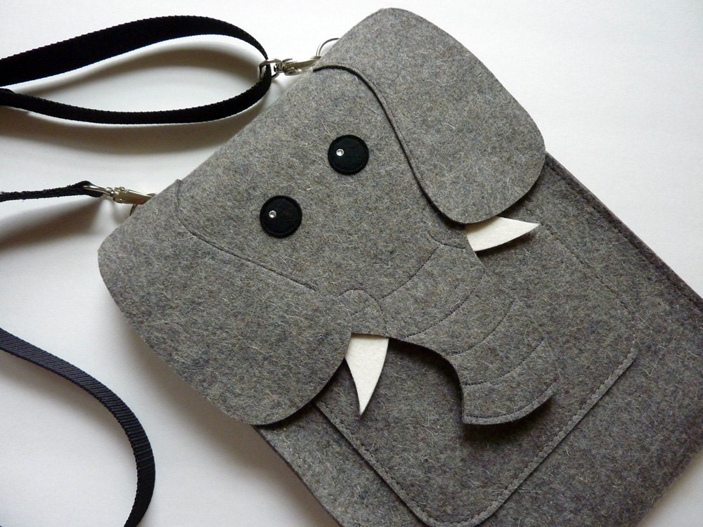 Elephant MacBook Pro 13 inch sleeve - Gray felt