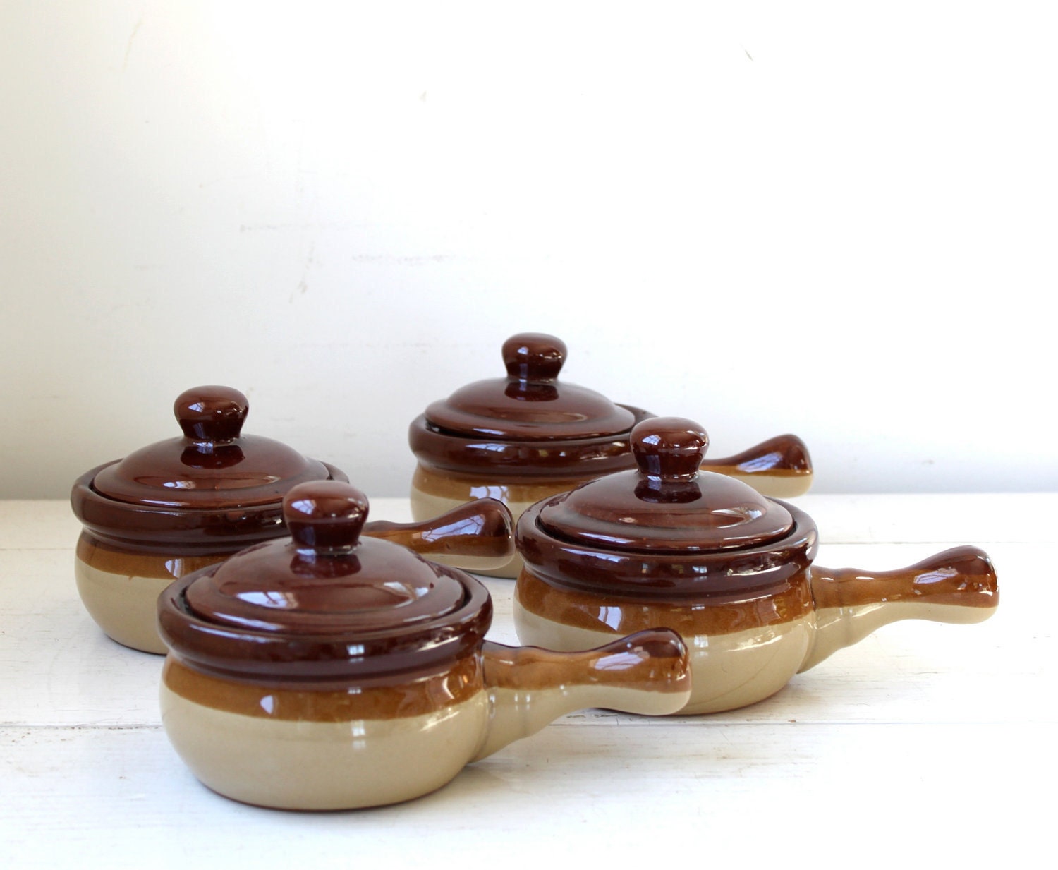 vintage 1970s soup bowls. Set of 4 with lids and handles. Great for soup, chili. Rustic retro. New old stock / the FRENCH ONION SOUP bowls