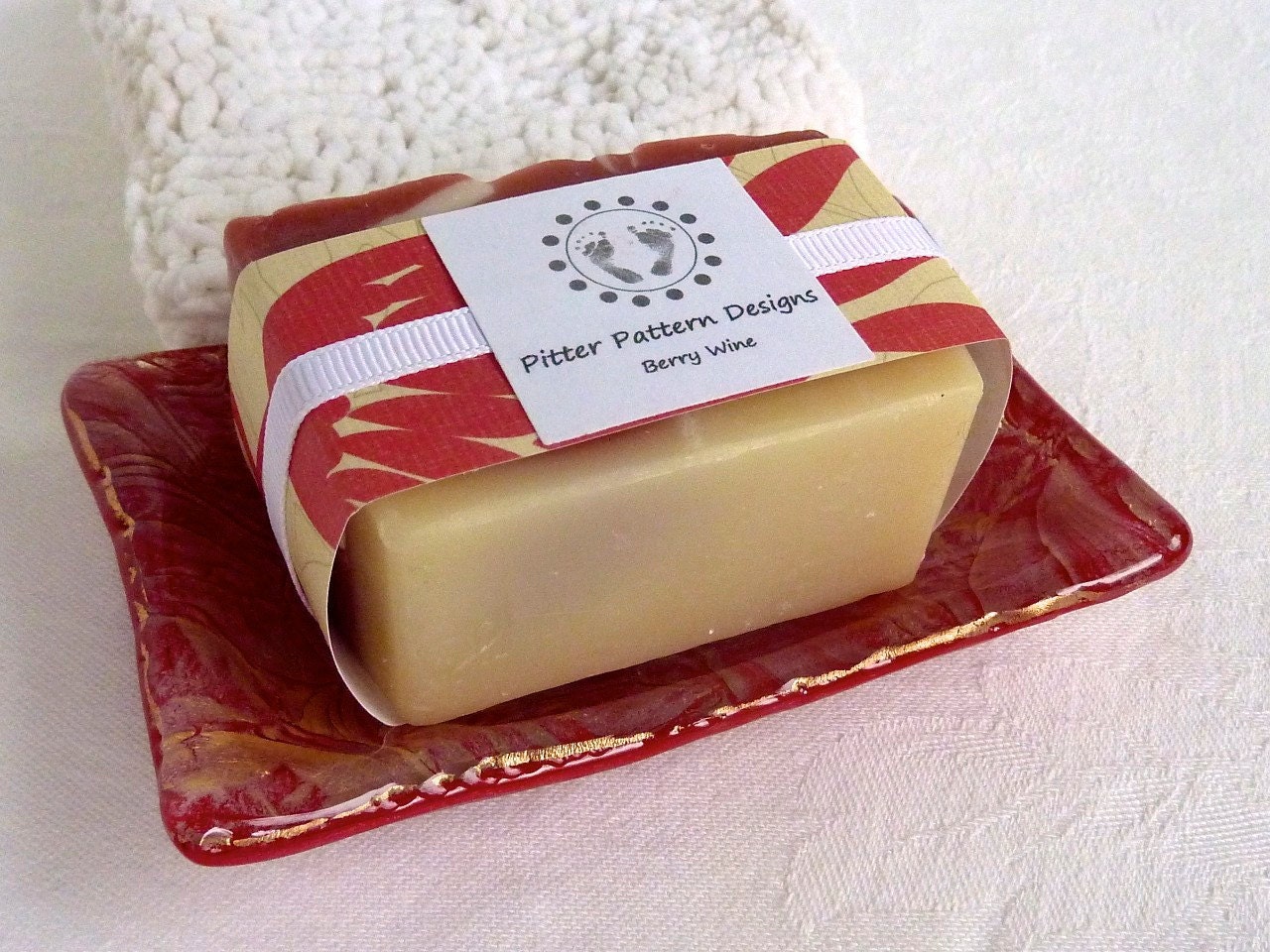 Red and Gold Glass Soap Dish