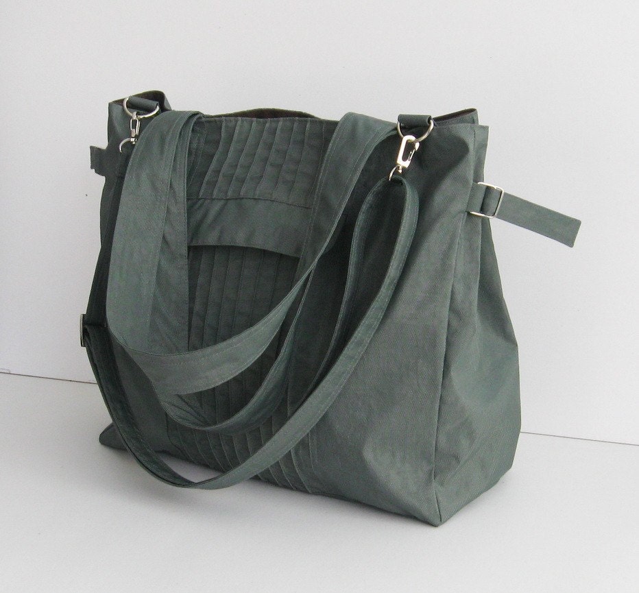Sale - Grey Water-Resistant Bag, diaper bag, gym bag, tote, purse, shoulder bag,  - Carrie
