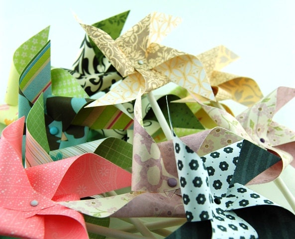 Bulk Collection Pinwheel Place Cards Promotional Hand Outs Il_170x135