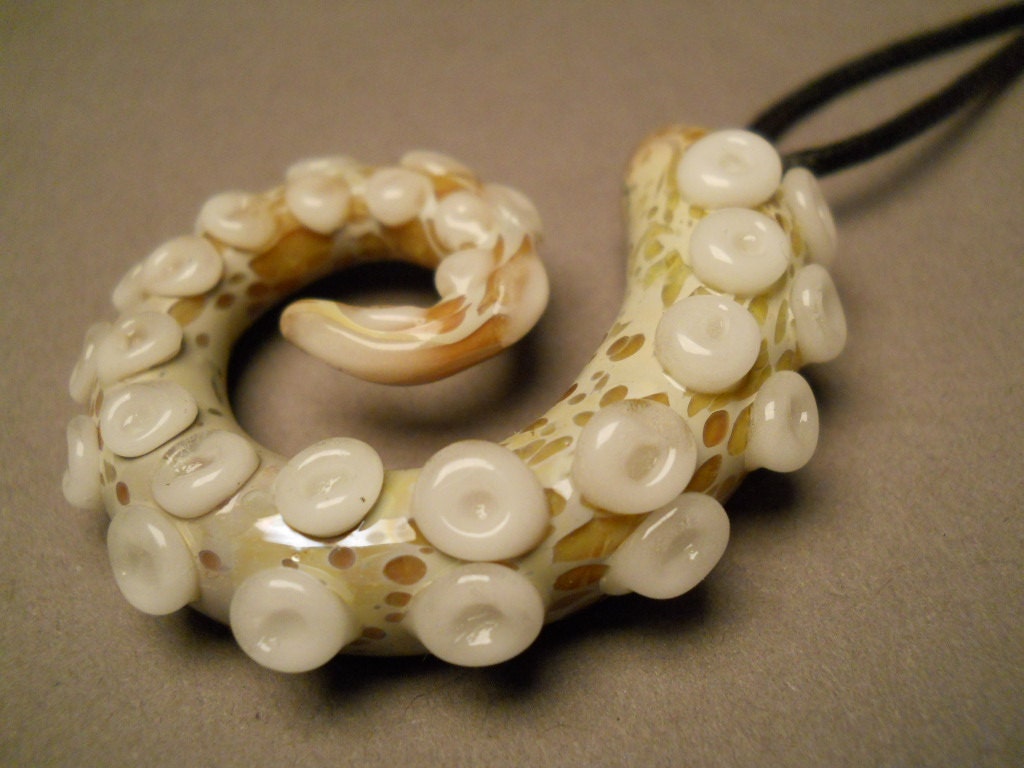Glass octopus Jewelry Tentacle Pendant for men or women
