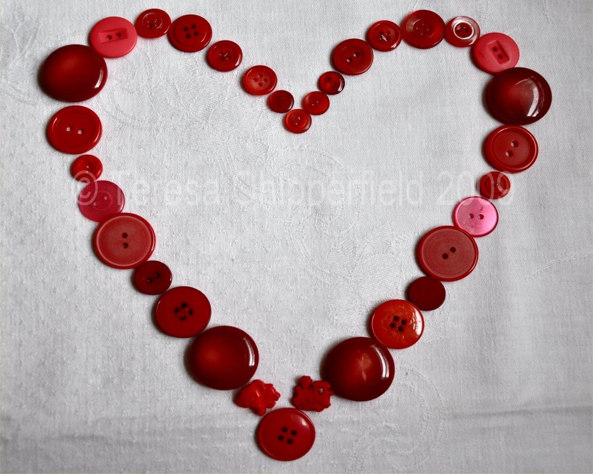 red button heart