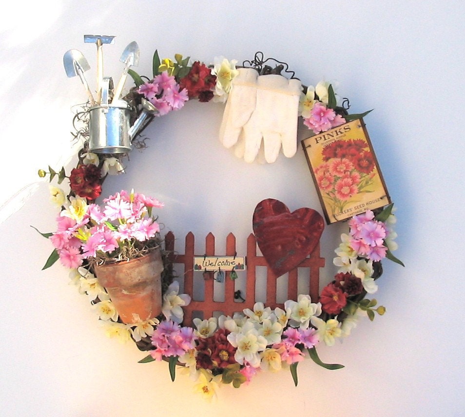 Silk Floral Wreath - Pinks - Outdoor Gardening Wreath - Front Door Ornament