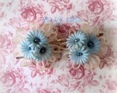 Chanterelle  Vintage Flower Hairpins Bobby Pins