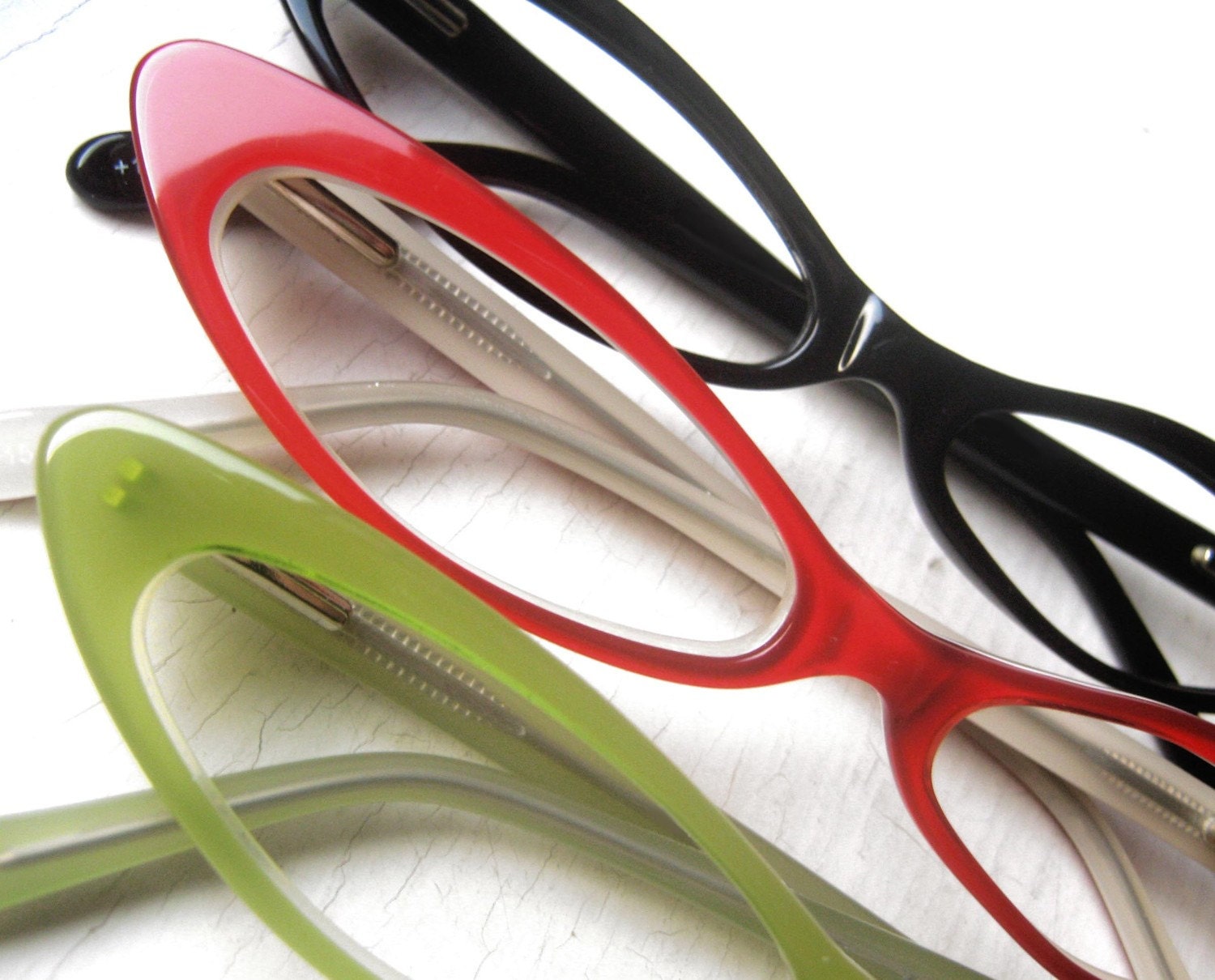 Vintage Slim Cat Eye Eyeglass Frames in Tramp Red