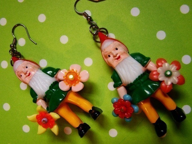 Chilling With my Gnomies Kitschy Garden Gnome earrings