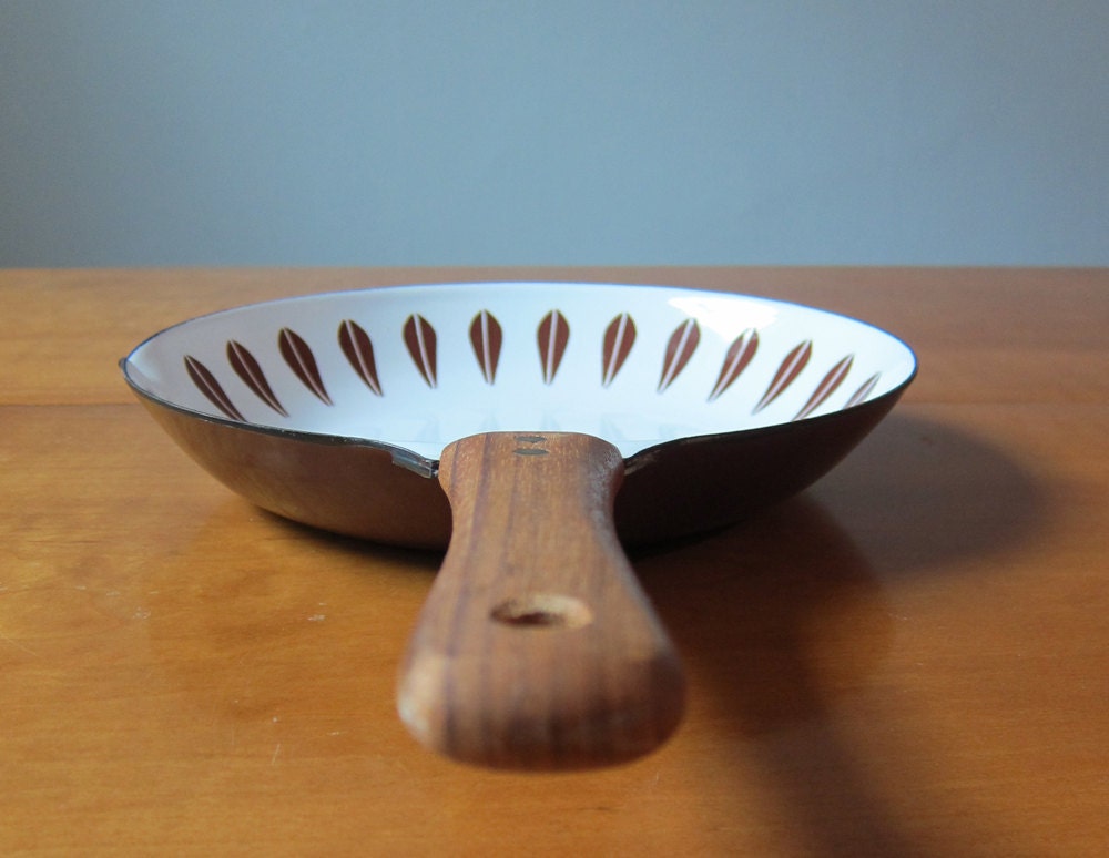 Cathrineholm enamel skillet
