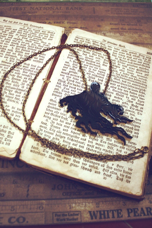 Dementor's Kiss  - necklace or brooch