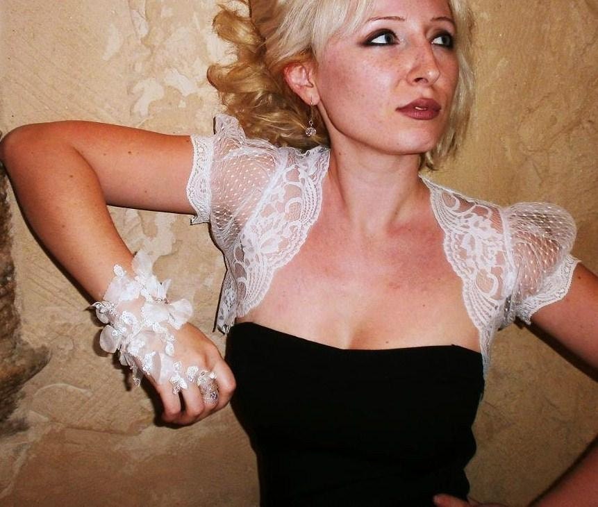 PUEDO SENTIR white lace bolero white bridal bolero jacket lace bridal bolero jacket wedding shrug wedding bolero wedding jacket