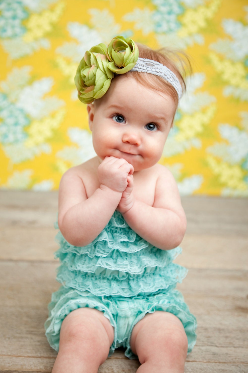 Size medium 6-24 months Petti Romper/ Lace Ruffle Romper      ON SALE