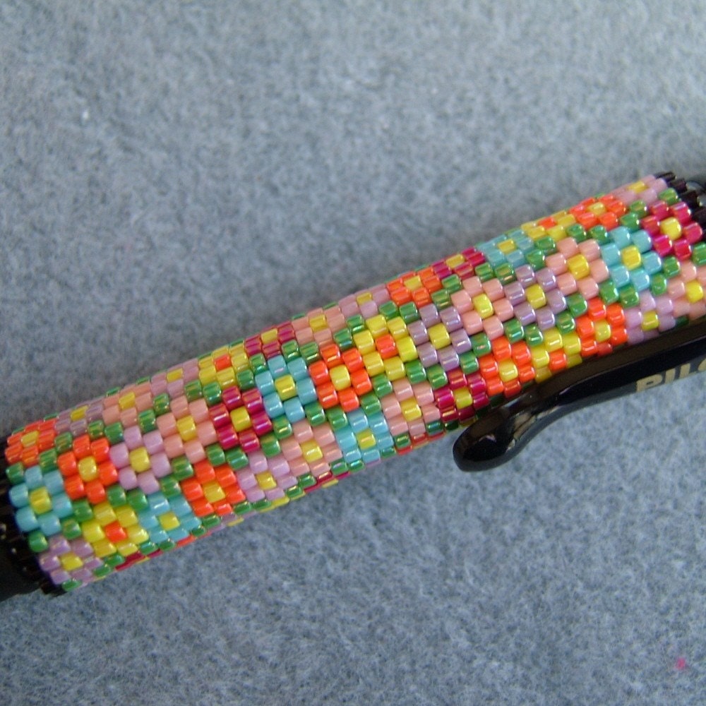 Many Flowers G2 Pen Sleeve Pattern -PDF
