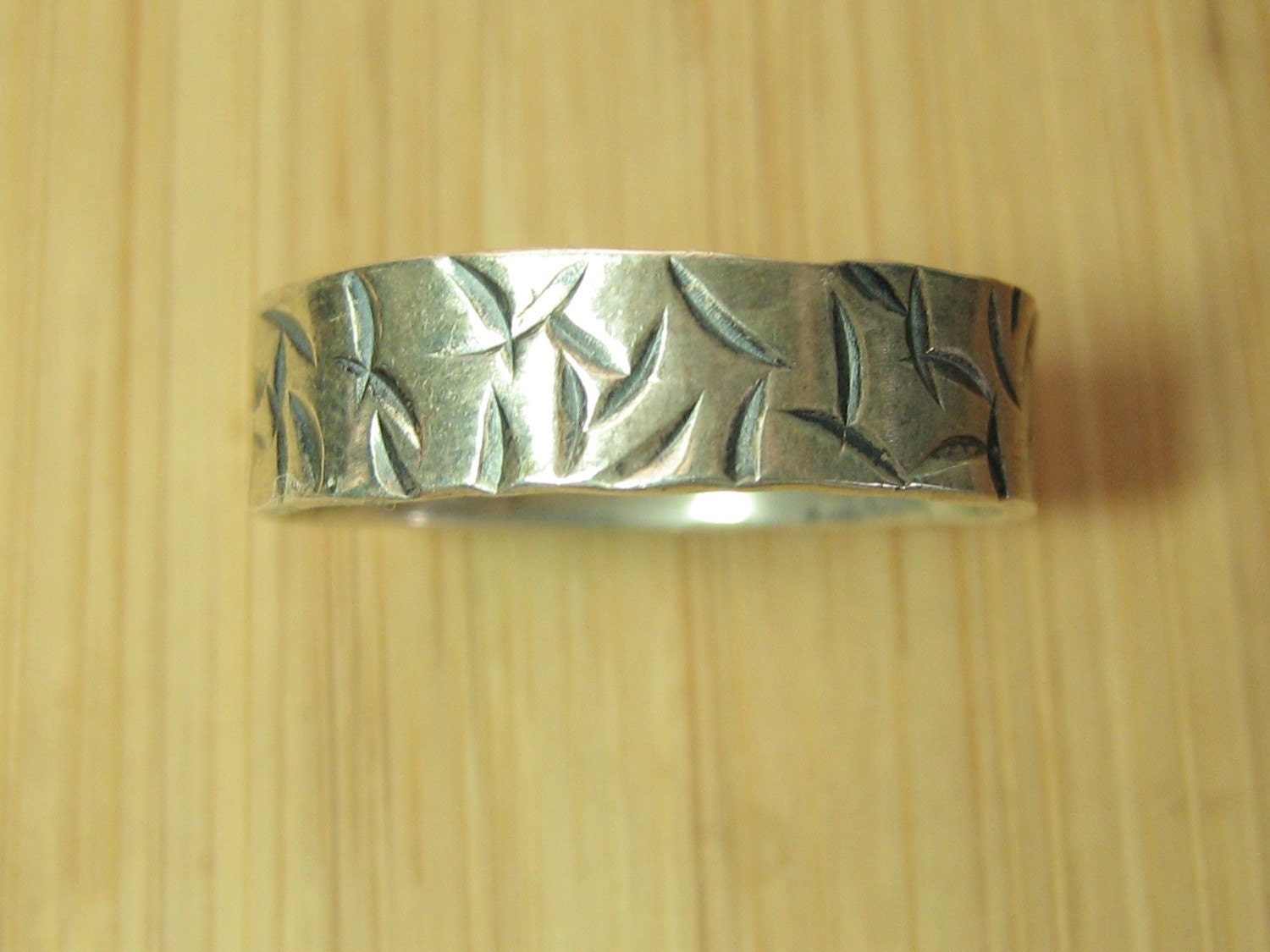 Textured stackable ring size 10 3/4