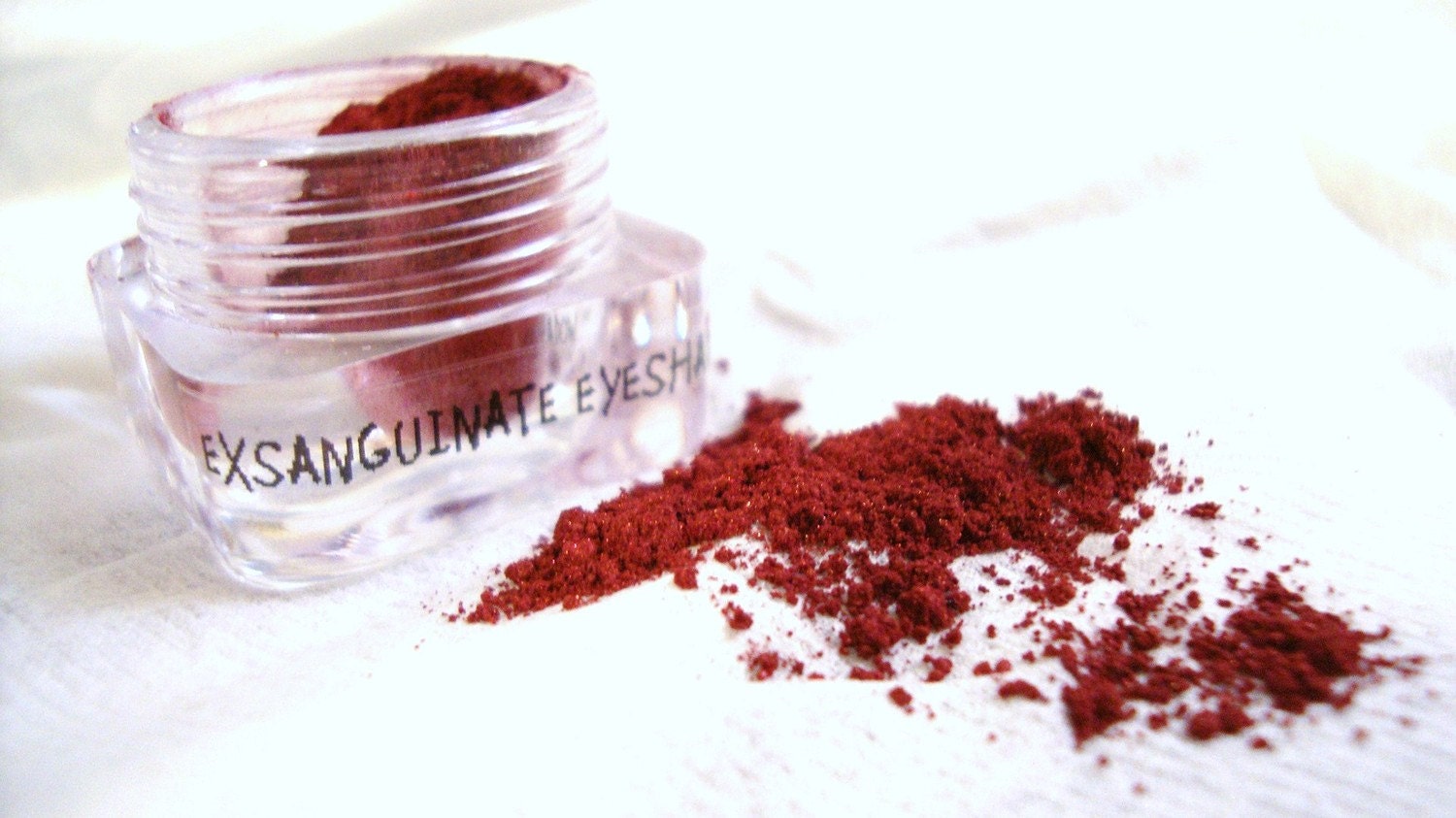 Exsanguinate Eyeshadow