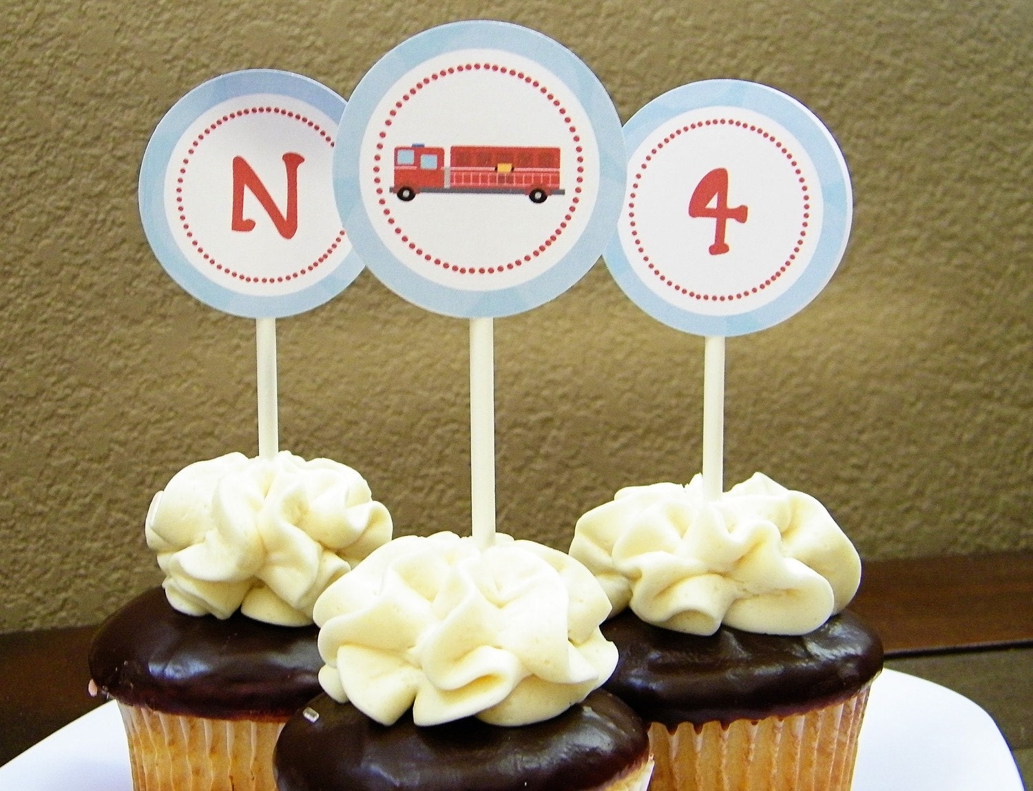 Fire Truck Printable Party Circles