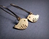 Love birds- Matte gold modern style bird earrings, flying sparrow, nature inspired, mod, simple, small animal charms