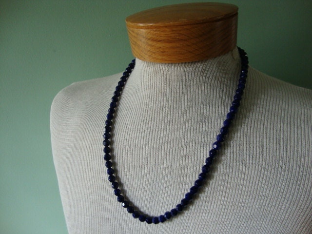 Vintage necklace, dark purple costume jewelry, small chunky glass beads with cabochon closure February Amethyst Birthstone