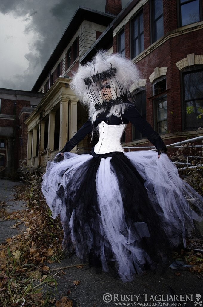 Demented Carnivale Striped Formal Skirt - Black / White MEDIUM to LARGE MTcoffinz