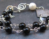 Double Strand Wire Wrapped Bracelet. Black White Sterling Silver Jewelry. Pearl Agate Beaded Bracelet