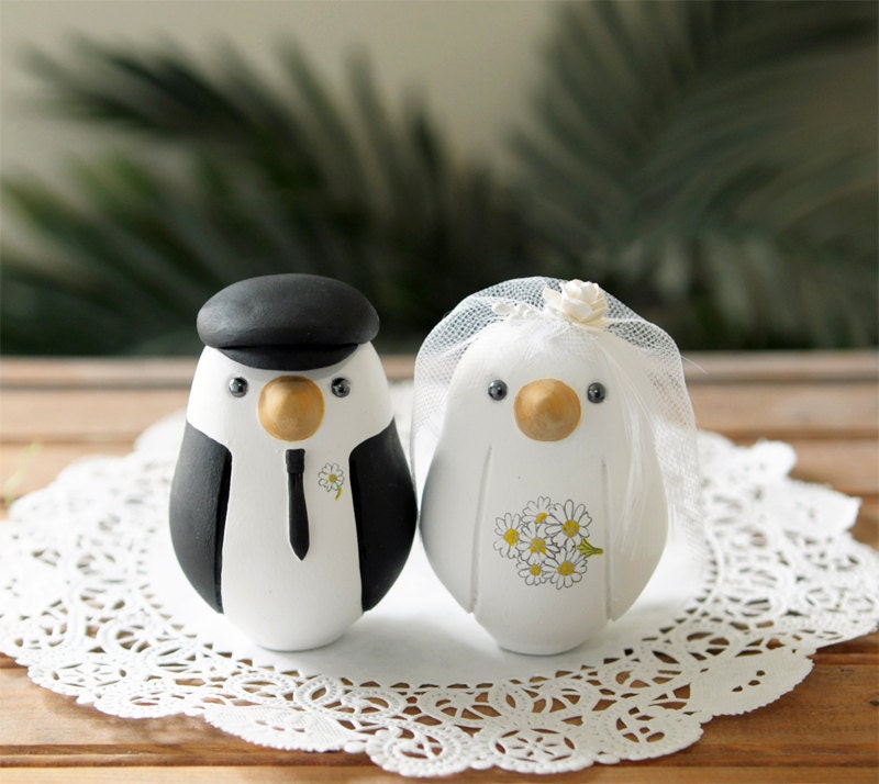 Wedding Cake Topper -- Medium Love Bird Cake Topper