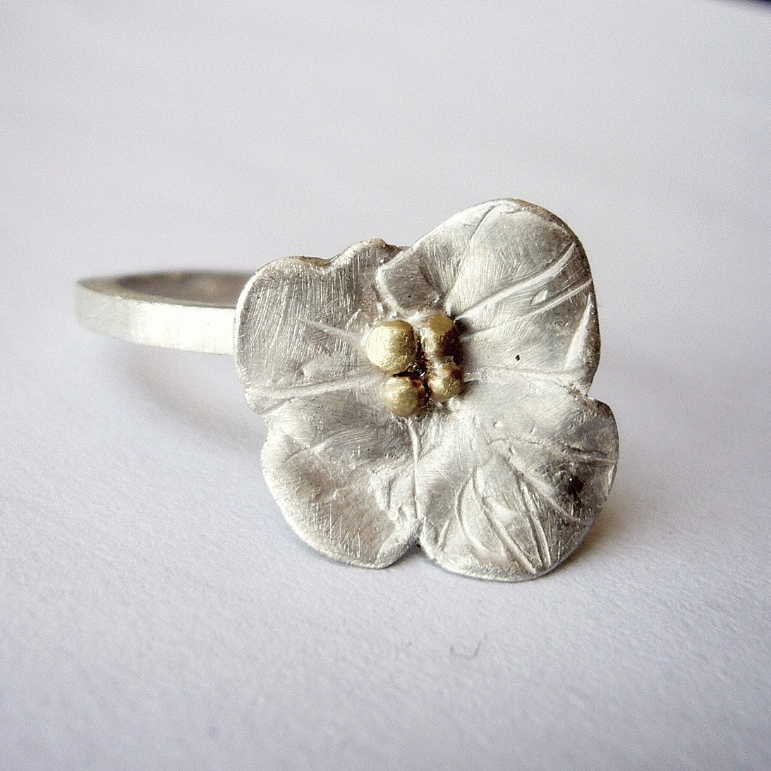 Florcita ring, flower, sterling, plata, cute, soft, nice, delicated, gold, natural, bio, brass, gold