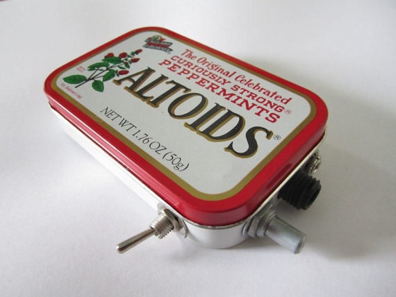 Mint Tin Pocket Guitar Amp, Headphone Amp, MP3 Amp w/ Speaker, Volume Control, & 10X Gain (Peppermint Altoids)