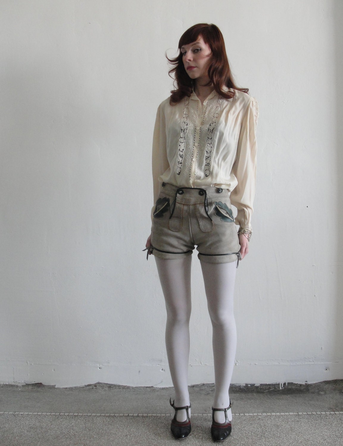 Later, Hosen ... Vintage Lederhosen Suede Hot Pants