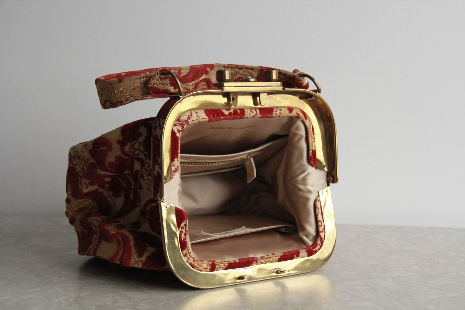 Vintage Bergdorf Purse . High Fashion Accessory . 1950s . Boho Carpet Bag