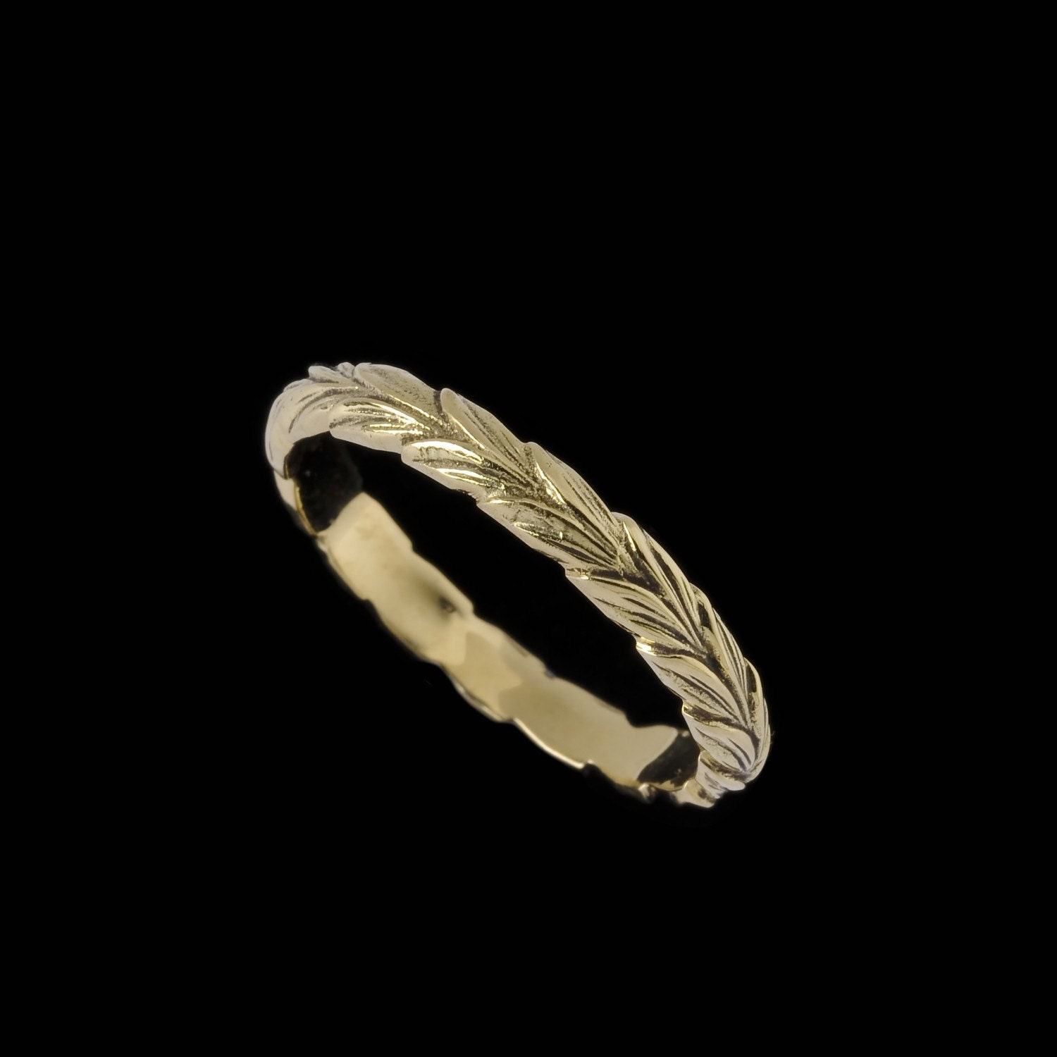 Narrow Leaf Ring Band, Engraved Collection 2507XG