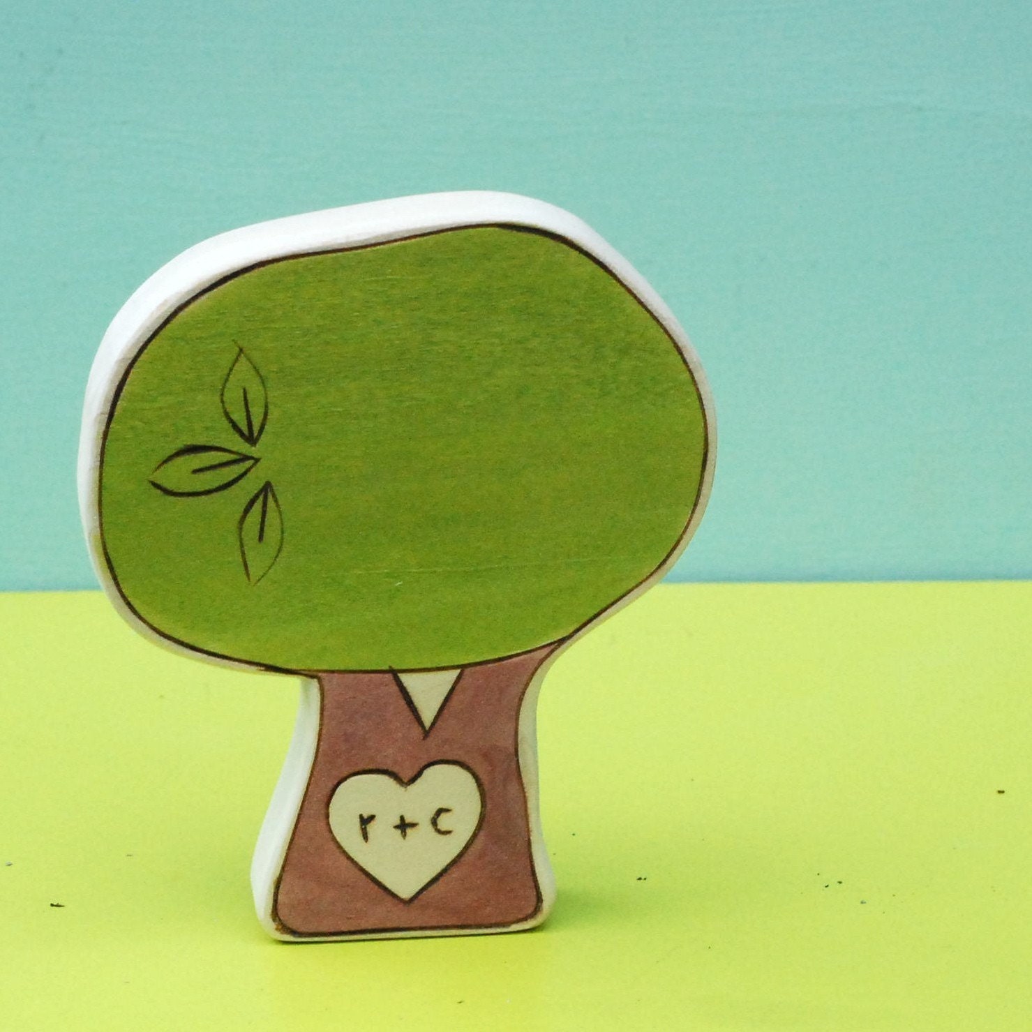 Personalized Cake Topper, Anniversary Gift, Sweetheart Tree, Four Inch