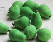 Dollhouse Scale Green Pears Set of 6