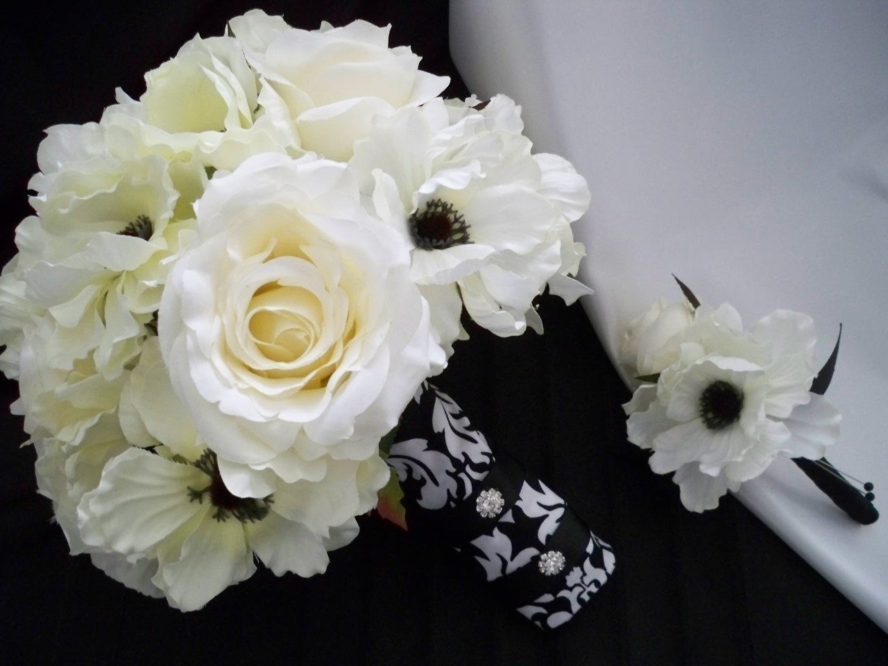 Damask Bouquet with Cream/white Roses and Silk Anemones