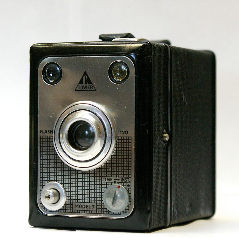 Vintage Tower Model Flash 7 120 film Camera 1955-1958