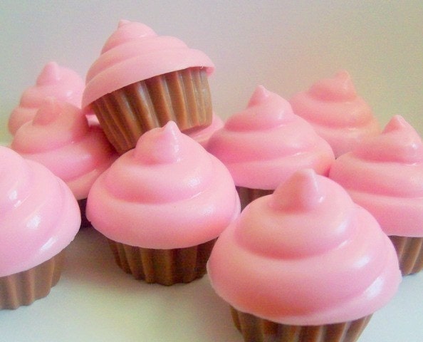Strawberry Cupcake Mini Soaps - VEGAN - Strawberry Cream Scented - 5 party favors Il_570xn