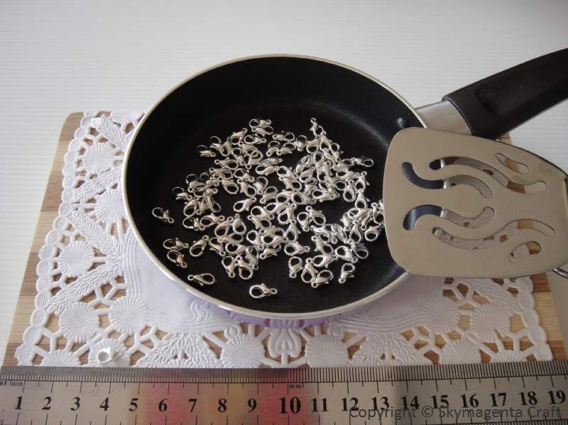 100 pieces iron LOBSTER CLASPS, 10 mm X 6 mm (00611)