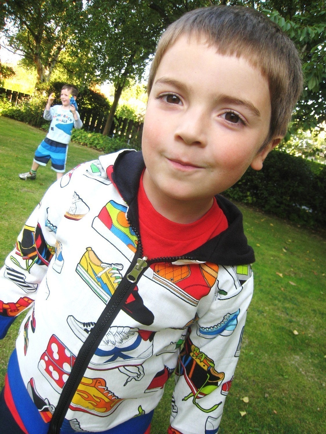The Reversible Zippy Hoodie sewing pattern UNISEX  5Y/6Y/7Y/8Y - PDF