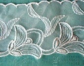 Yardage Vintage Lace edging trim  floral with scalloped edge trailing vine semi transparent  VL18